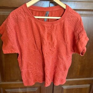 Anthropologie akemi + kim embroidered top Small
